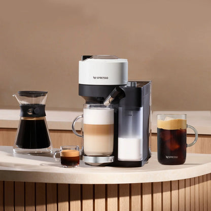 Nespresso by De Longhi Vertuo Lattissima (12 besplatnih kapsula)